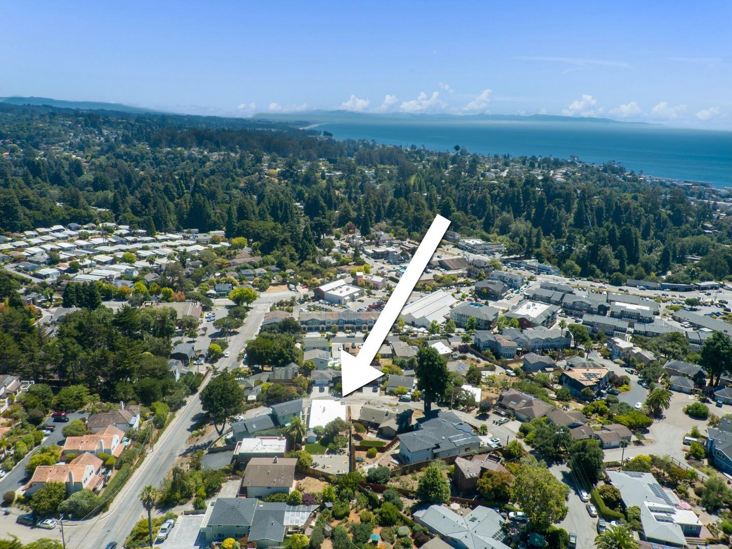 Detail Gallery Image 76 of 97 For 105 Vista Mar Ct, Aptos,  CA 95003 - 3 Beds | 3 Baths