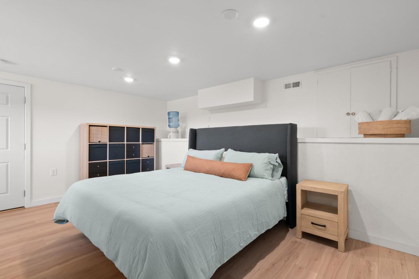 Detail Gallery Image 84 of 97 For 105 Vista Mar Ct, Aptos,  CA 95003 - 3 Beds | 3 Baths