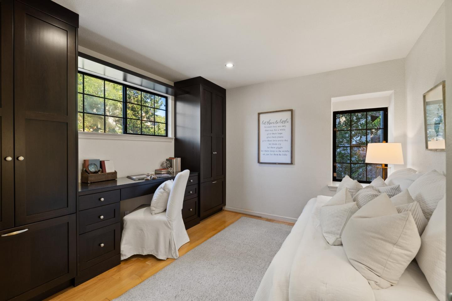 Detail Gallery Image 22 of 54 For 2851 San Juan Blvd, Belmont,  CA 94002 - 3 Beds | 2/1 Baths