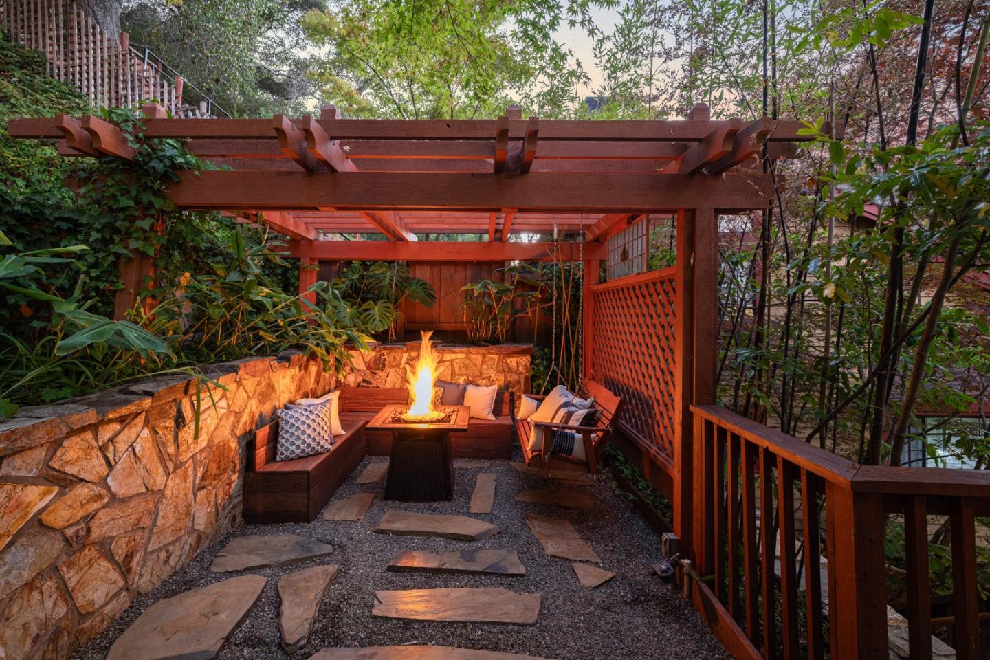 Detail Gallery Image 47 of 54 For 2851 San Juan Blvd, Belmont,  CA 94002 - 3 Beds | 2/1 Baths