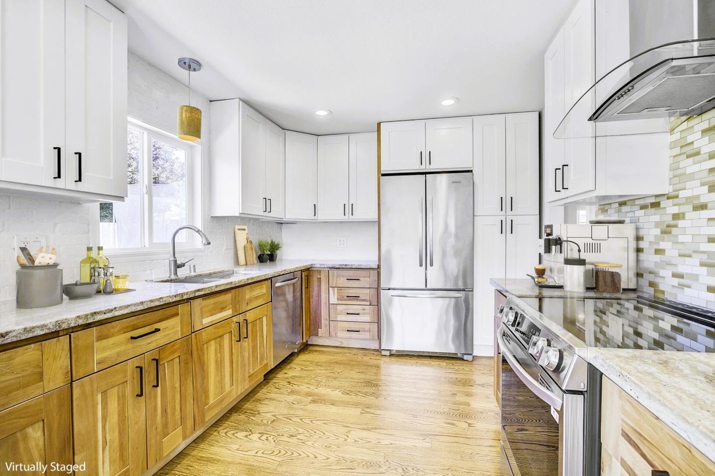 Detail Gallery Image 15 of 47 For 1043 Aragon Ct, Pacifica,  CA 94044 - 3 Beds | 2 Baths