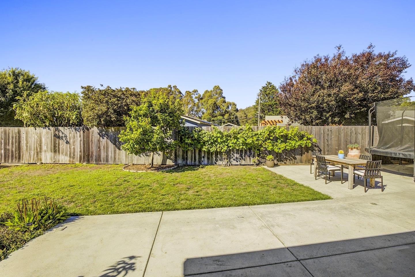 Detail Gallery Image 31 of 47 For 1043 Aragon Ct, Pacifica,  CA 94044 - 3 Beds | 2 Baths