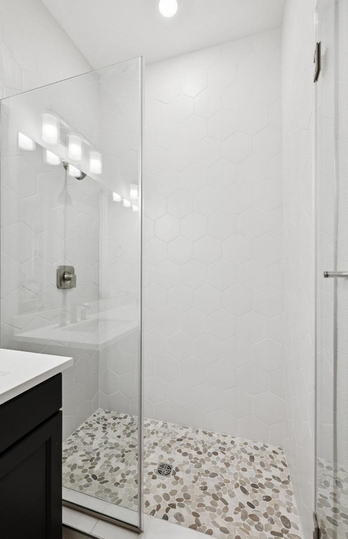 Detail Gallery Image 18 of 39 For 2425 Willow Way, San Mateo,  CA 94403 - 3 Beds | 2 Baths