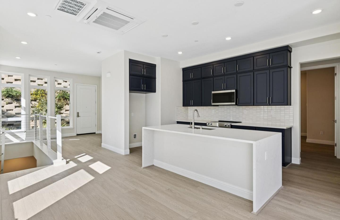 Detail Gallery Image 39 of 39 For 2425 Willow Way, San Mateo,  CA 94403 - 3 Beds | 2 Baths