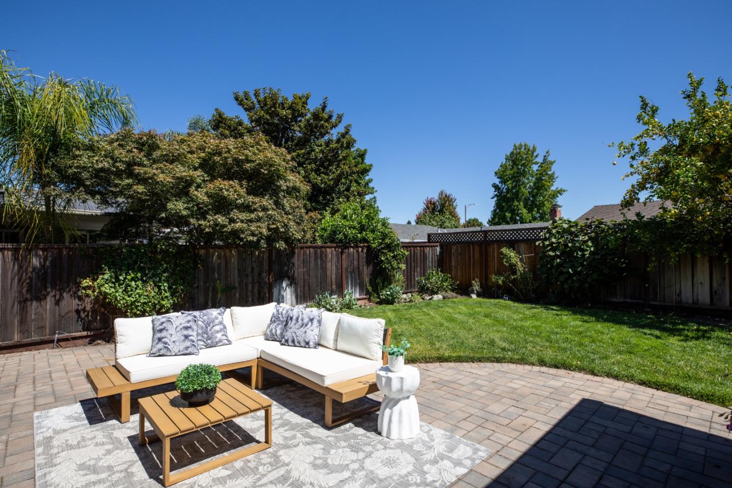 Detail Gallery Image 26 of 33 For 4408 Glenpark Dr, San Jose,  CA 95136 - 4 Beds | 2 Baths