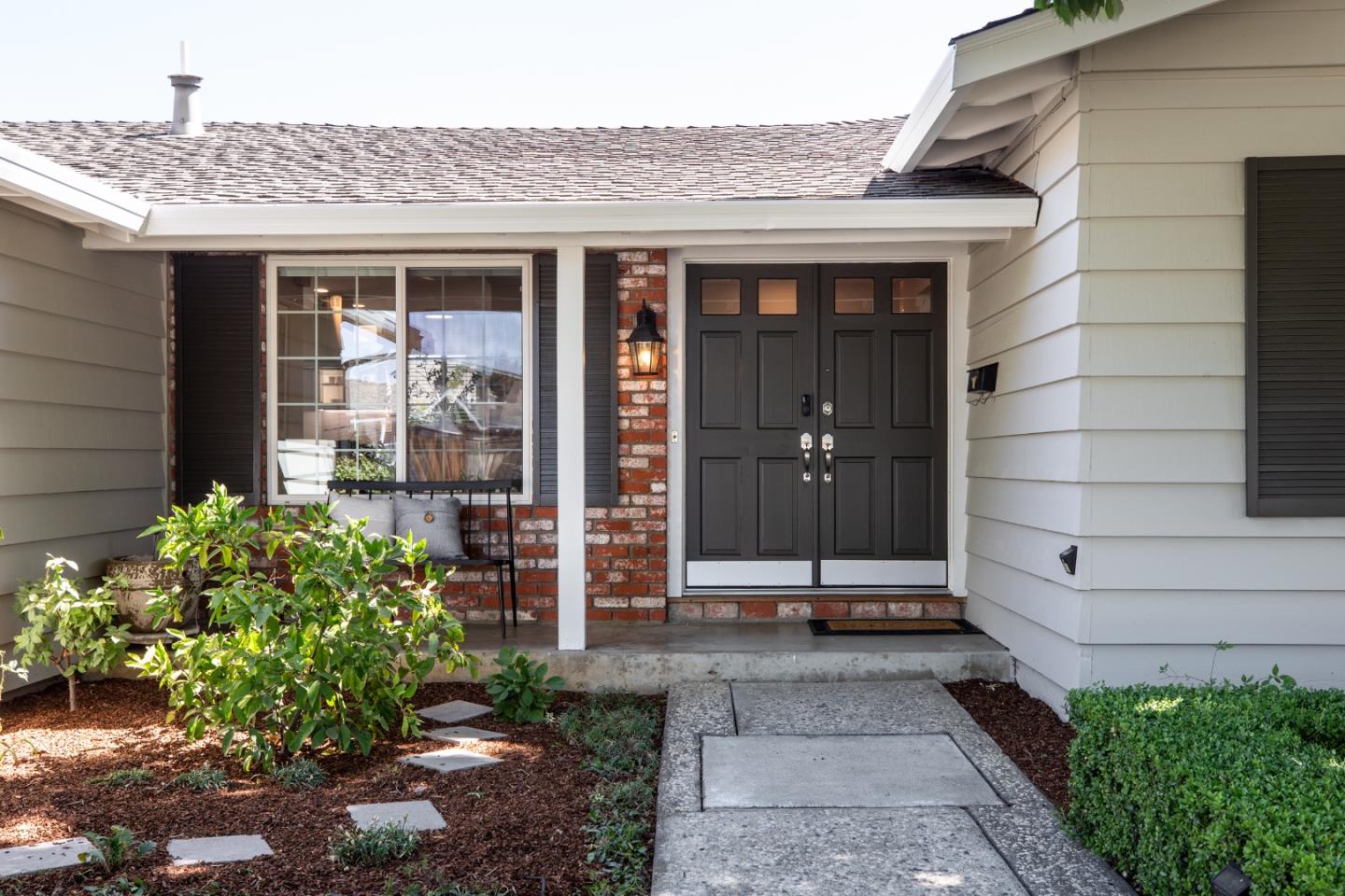 Detail Gallery Image 3 of 33 For 4408 Glenpark Dr, San Jose,  CA 95136 - 4 Beds | 2 Baths