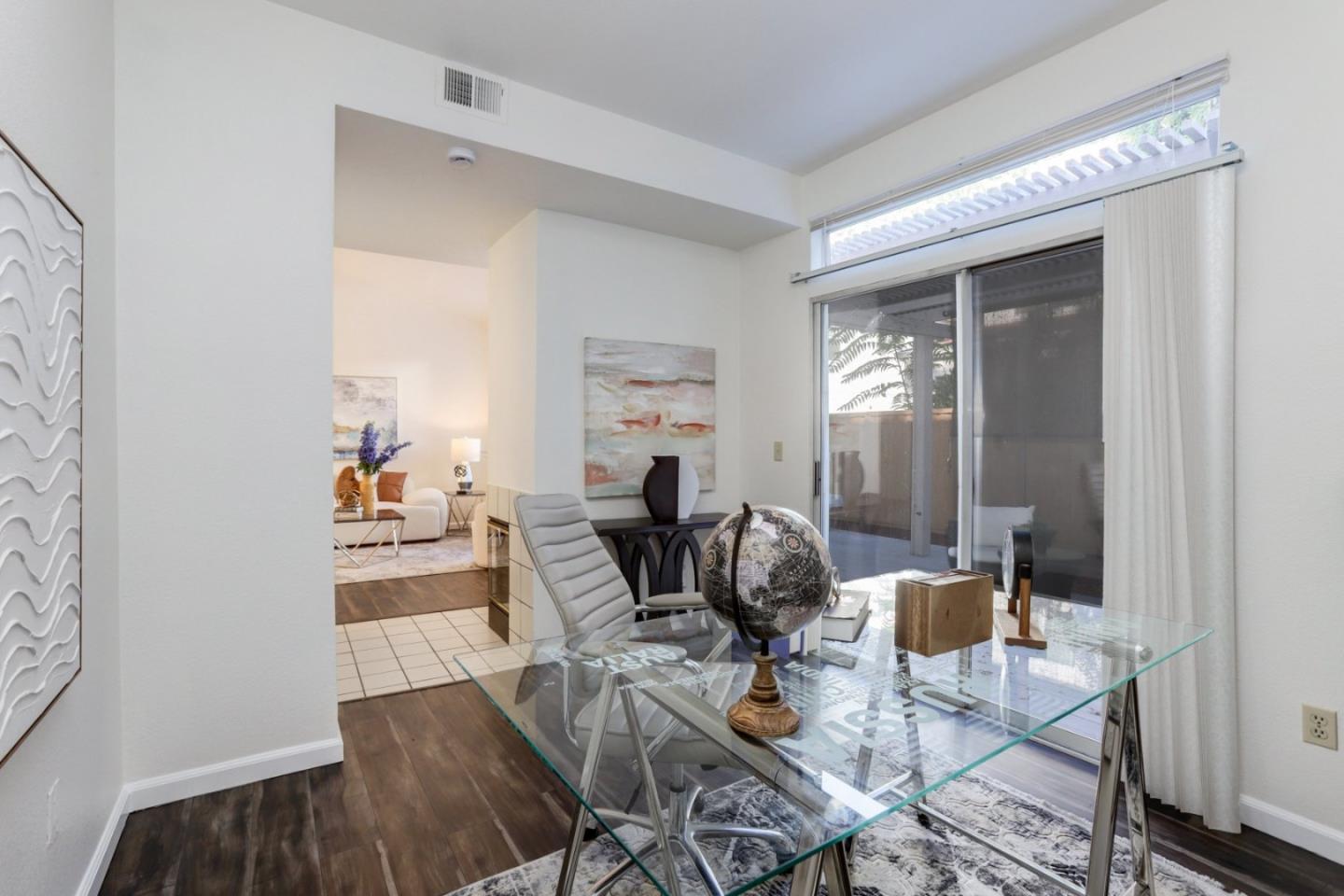 Detail Gallery Image 19 of 38 For 441 Saint Julien Way, Mountain View,  CA 94043 - 2 Beds | 2/1 Baths