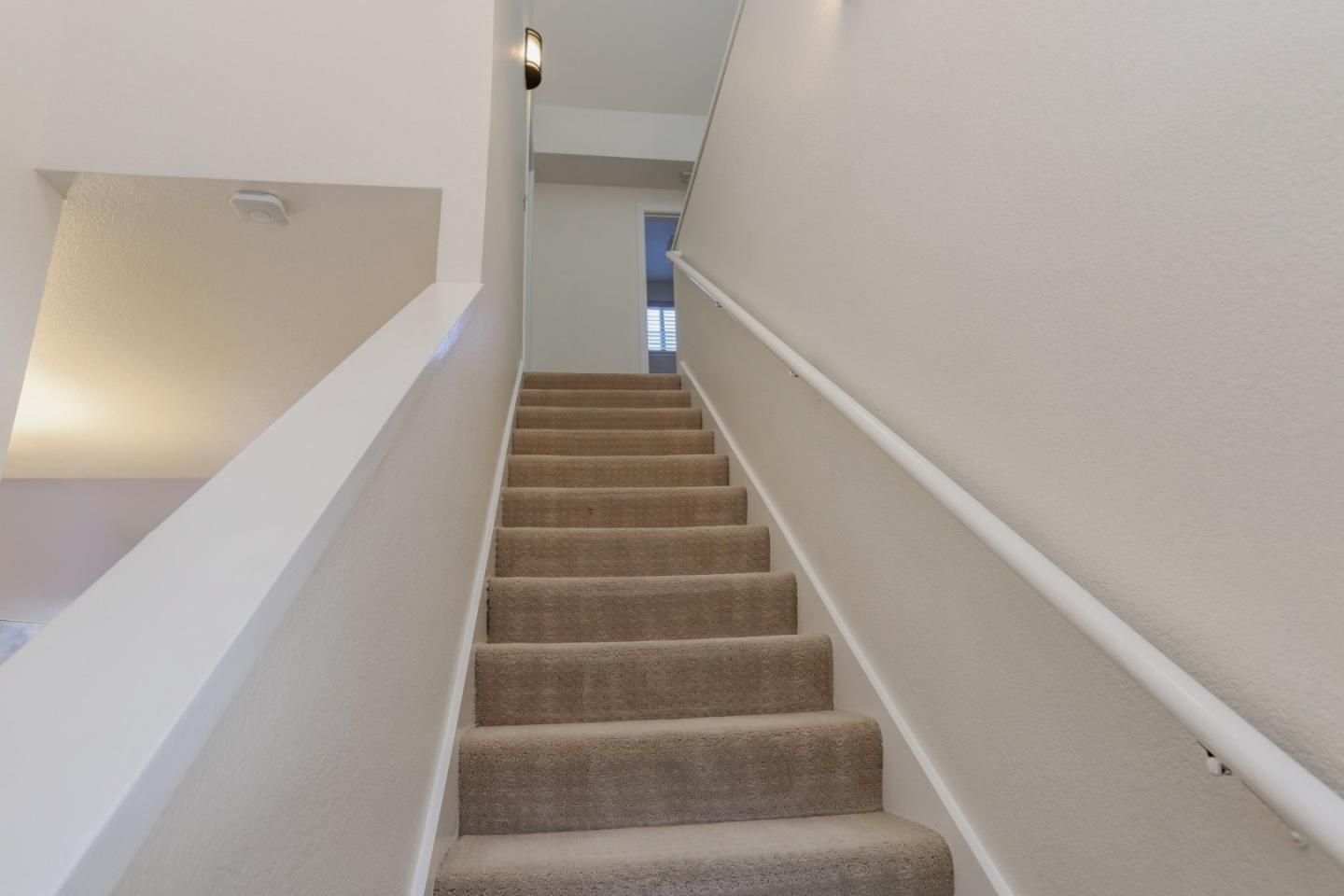 Detail Gallery Image 22 of 38 For 441 Saint Julien Way, Mountain View,  CA 94043 - 2 Beds | 2/1 Baths
