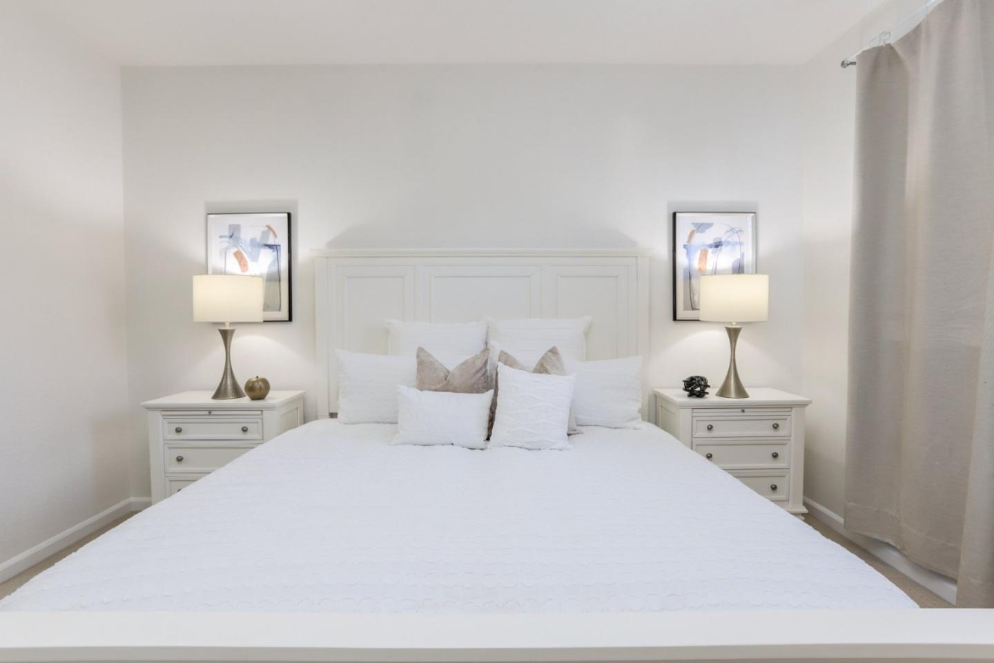 Detail Gallery Image 25 of 38 For 441 Saint Julien Way, Mountain View,  CA 94043 - 2 Beds | 2/1 Baths