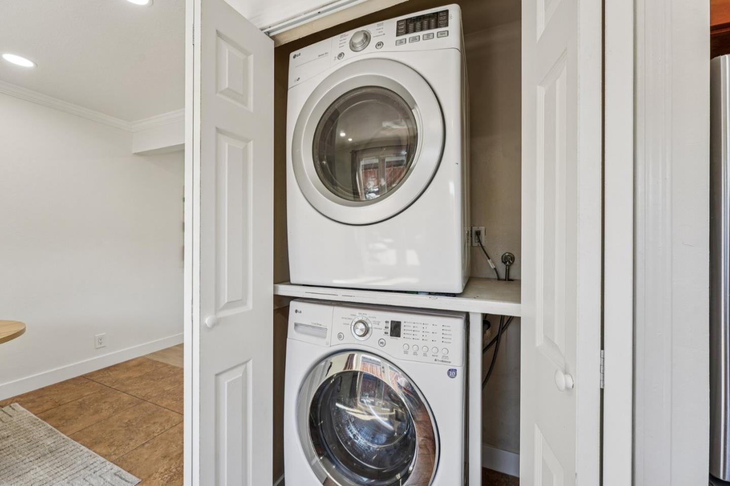 Detail Gallery Image 21 of 30 For 405 Don Carlos Ct, San Jose,  CA 95123 - 3 Beds | 1/1 Baths