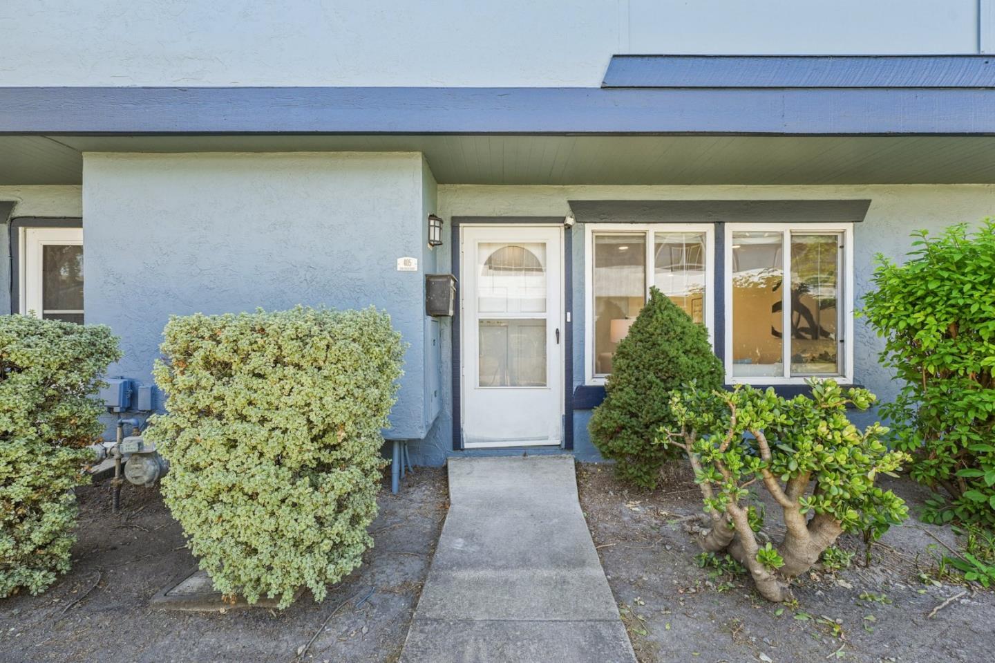 Detail Gallery Image 3 of 30 For 405 Don Carlos Ct, San Jose,  CA 95123 - 3 Beds | 1/1 Baths