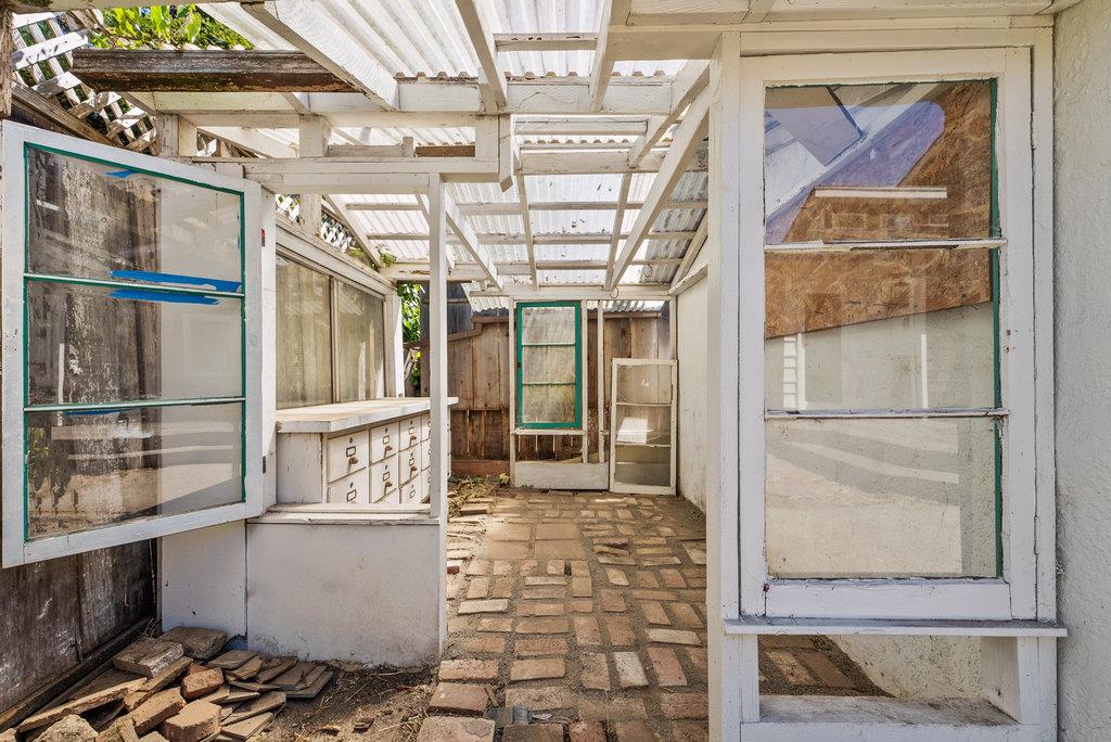 Detail Gallery Image 18 of 36 For 516 Gertrude Ave, Aptos,  CA 95003 - 3 Beds | 2 Baths