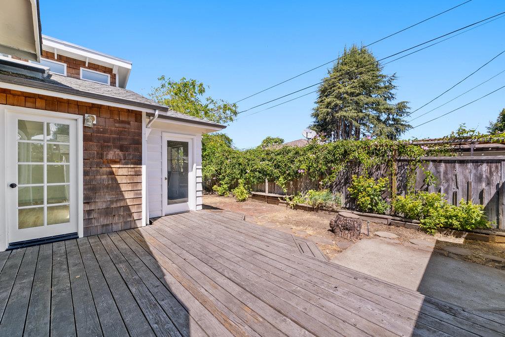 Detail Gallery Image 27 of 36 For 516 Gertrude Ave, Aptos,  CA 95003 - 3 Beds | 2 Baths