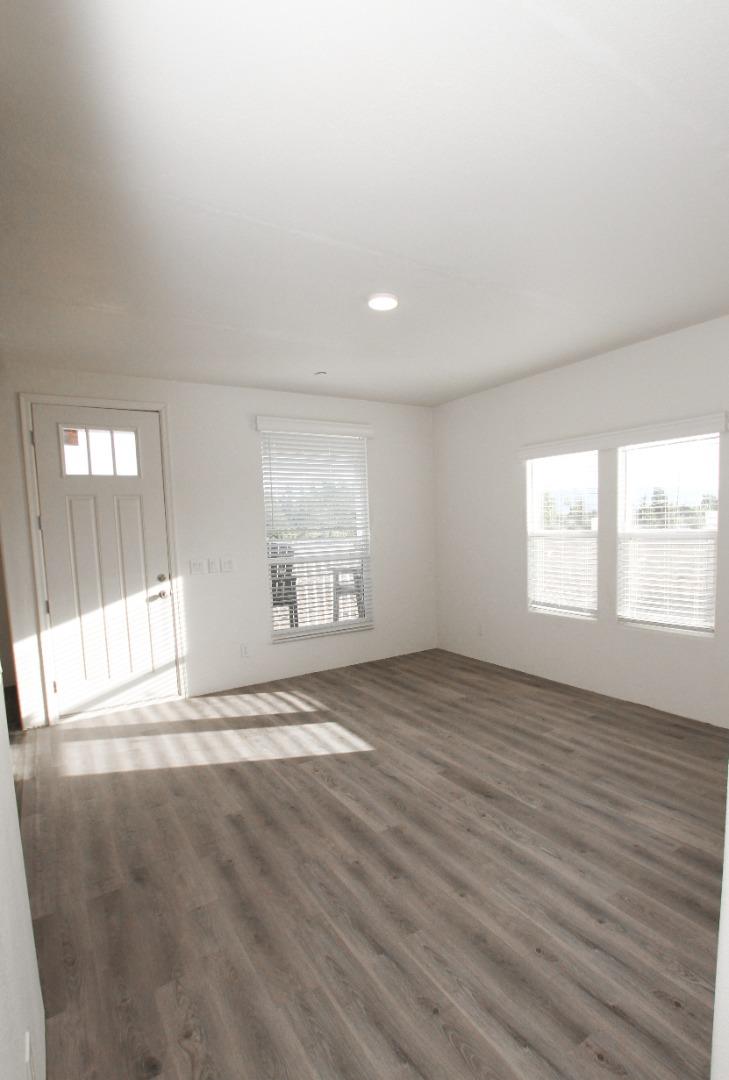 Detail Gallery Image 6 of 32 For 2055 Rucker Ave, Gilroy,  CA 95020 - – Beds | – Baths
