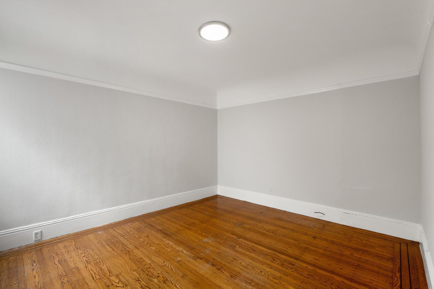 Detail Gallery Image 29 of 45 For 187 Lee Ave, San Francisco,  CA 94112 - – Beds | – Baths