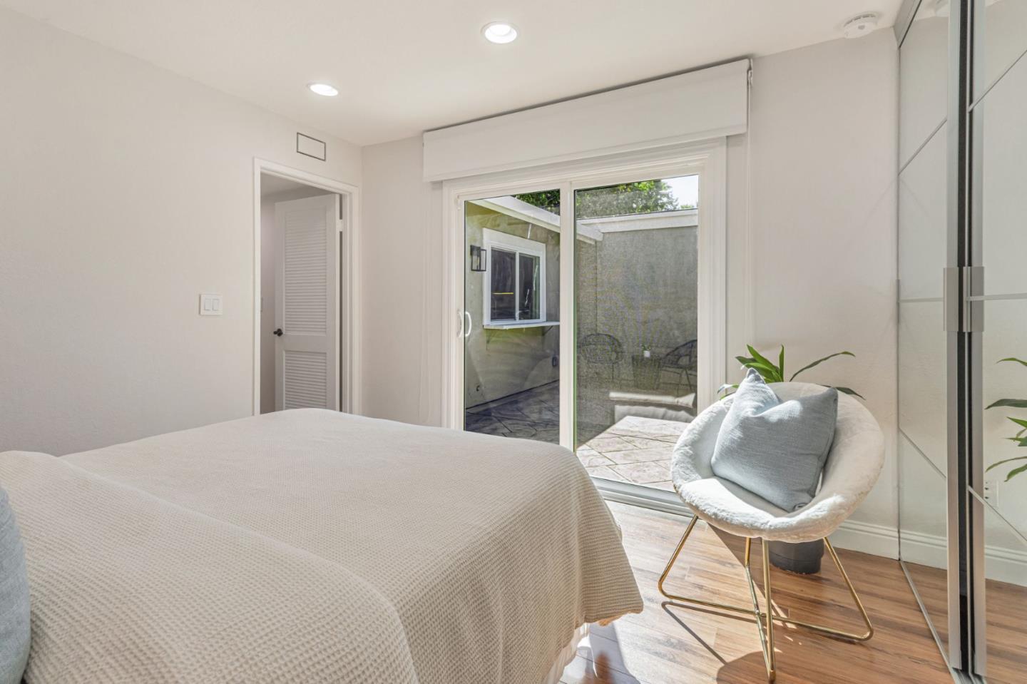 Detail Gallery Image 19 of 32 For 1108 Holly Oak Cir, San Jose,  CA 95120 - 2 Beds | 2 Baths
