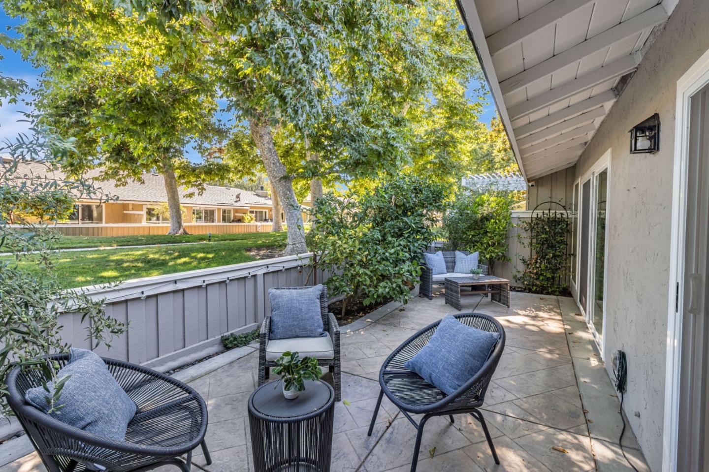 Detail Gallery Image 24 of 32 For 1108 Holly Oak Cir, San Jose,  CA 95120 - 2 Beds | 2 Baths