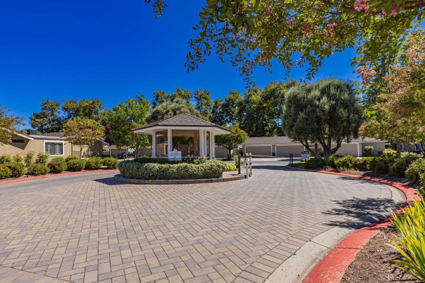 Detail Gallery Image 32 of 32 For 1108 Holly Oak Cir, San Jose,  CA 95120 - 2 Beds | 2 Baths