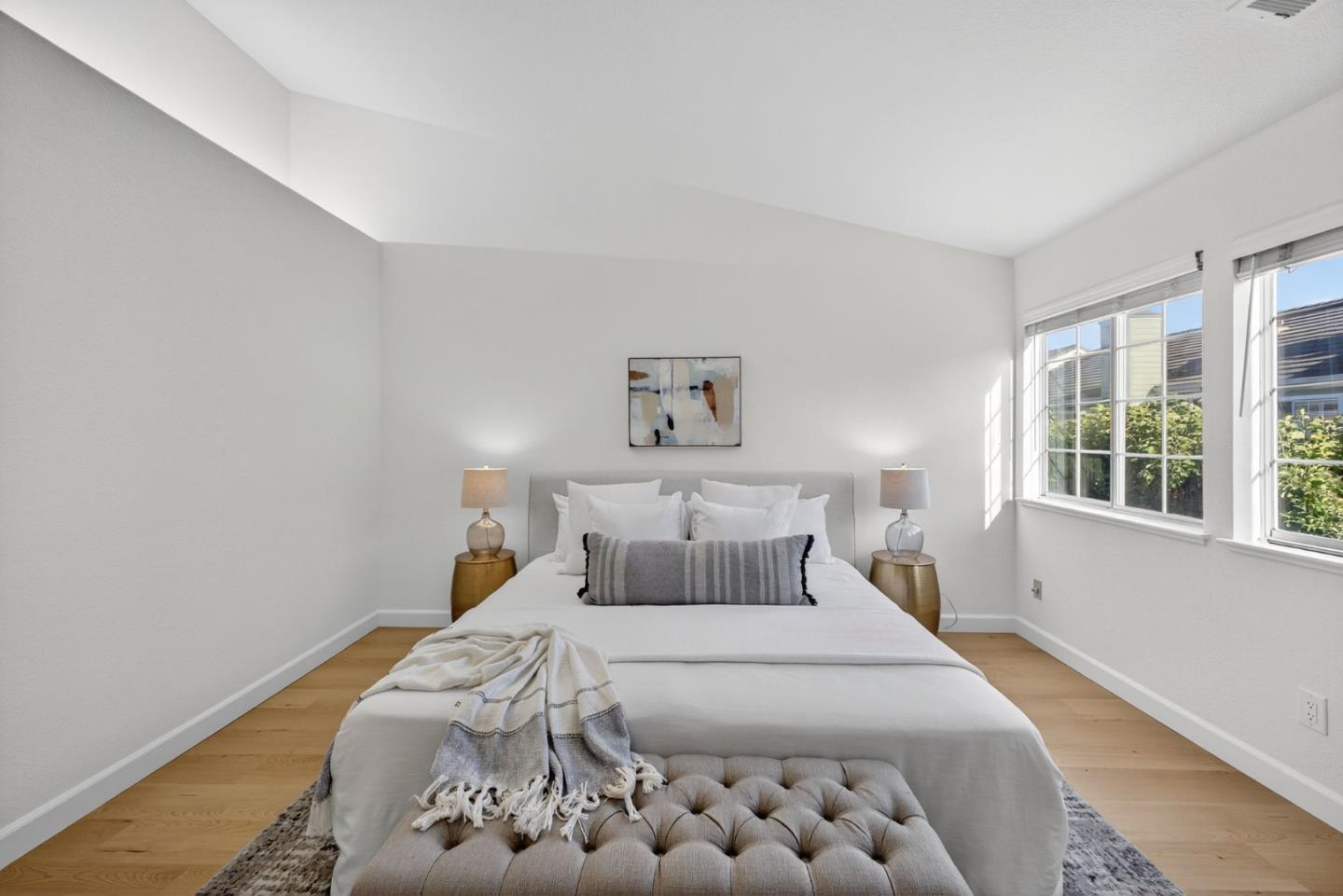Detail Gallery Image 28 of 63 For 1168 La Rochelle Ter #B,  Sunnyvale,  CA 94089 - 3 Beds | 2/1 Baths