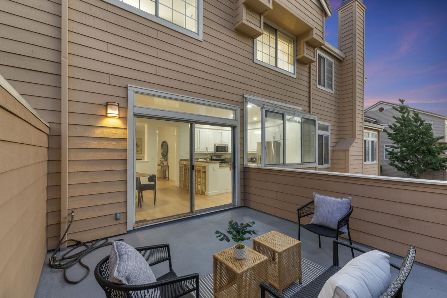 Detail Gallery Image 41 of 63 For 1168 La Rochelle Ter #B,  Sunnyvale,  CA 94089 - 3 Beds | 2/1 Baths