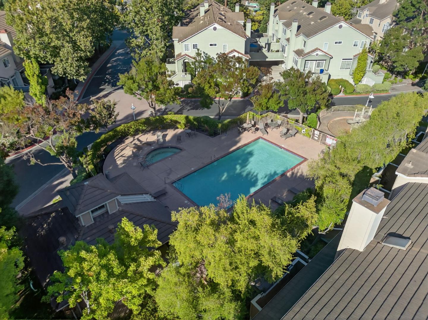Detail Gallery Image 50 of 63 For 1168 La Rochelle Ter #B,  Sunnyvale,  CA 94089 - 3 Beds | 2/1 Baths