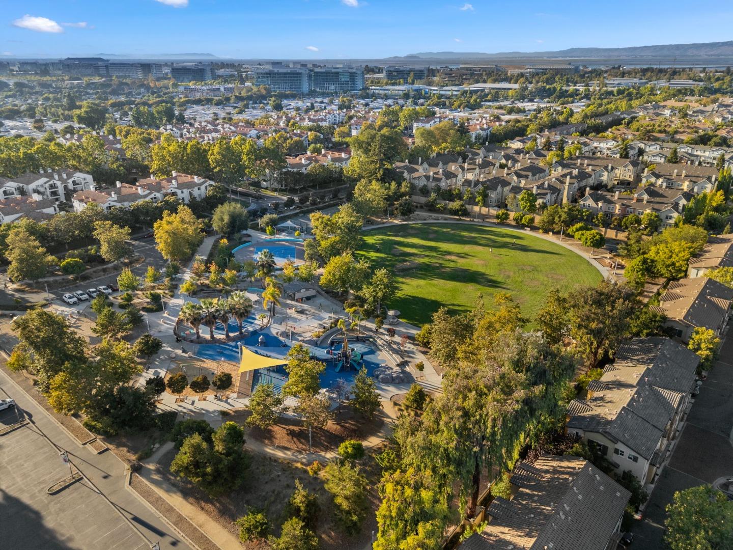Detail Gallery Image 62 of 63 For 1168 La Rochelle Ter #B,  Sunnyvale,  CA 94089 - 3 Beds | 2/1 Baths