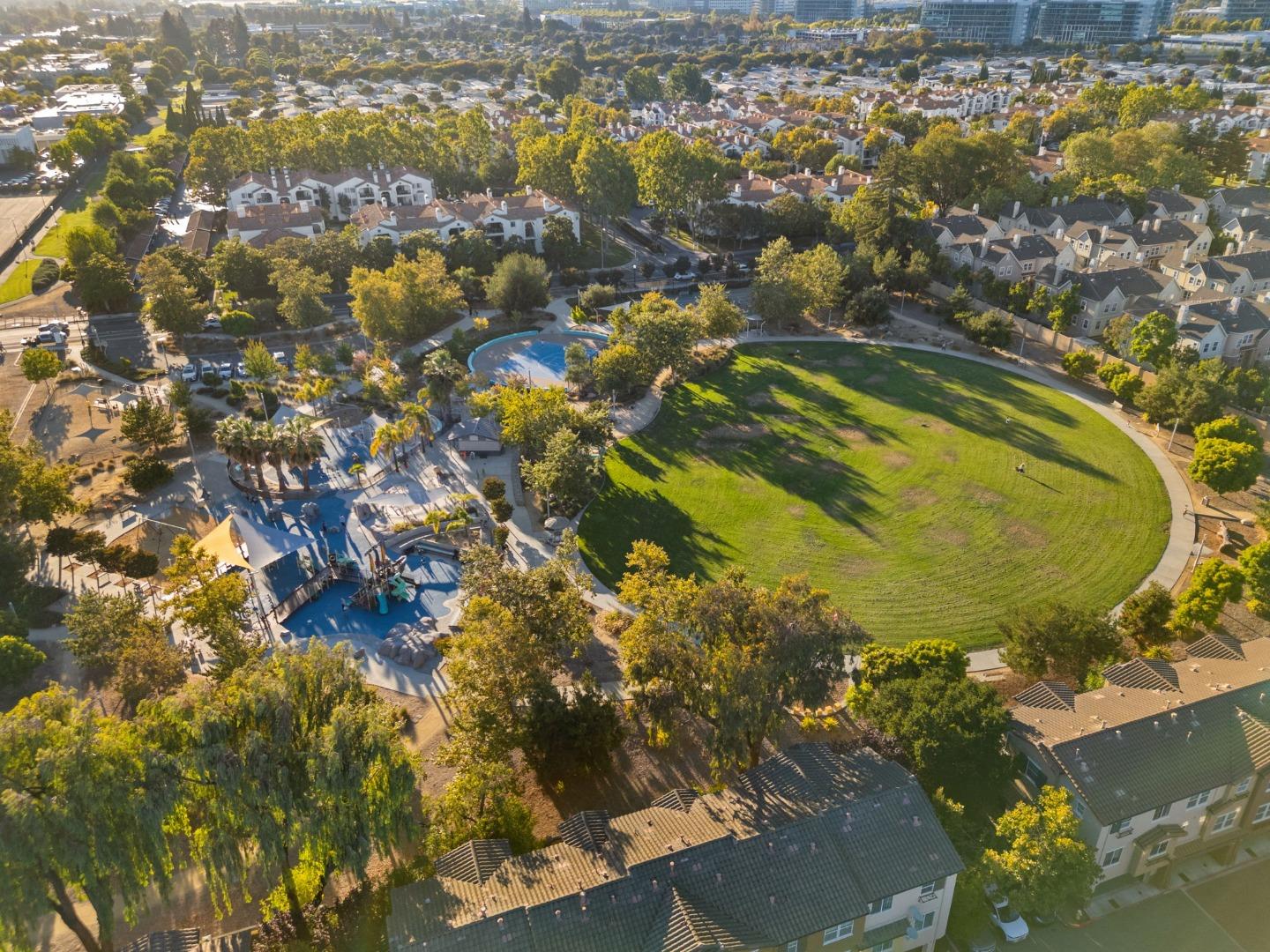 Detail Gallery Image 63 of 63 For 1168 La Rochelle Ter #B,  Sunnyvale,  CA 94089 - 3 Beds | 2/1 Baths
