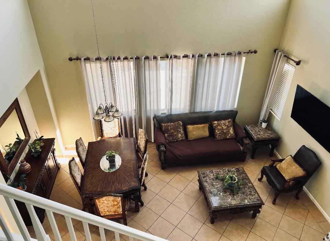 Detail Gallery Image 5 of 22 For 237 Bianco Way, Greenfield,  CA 93927 - 5 Beds | 3 Baths