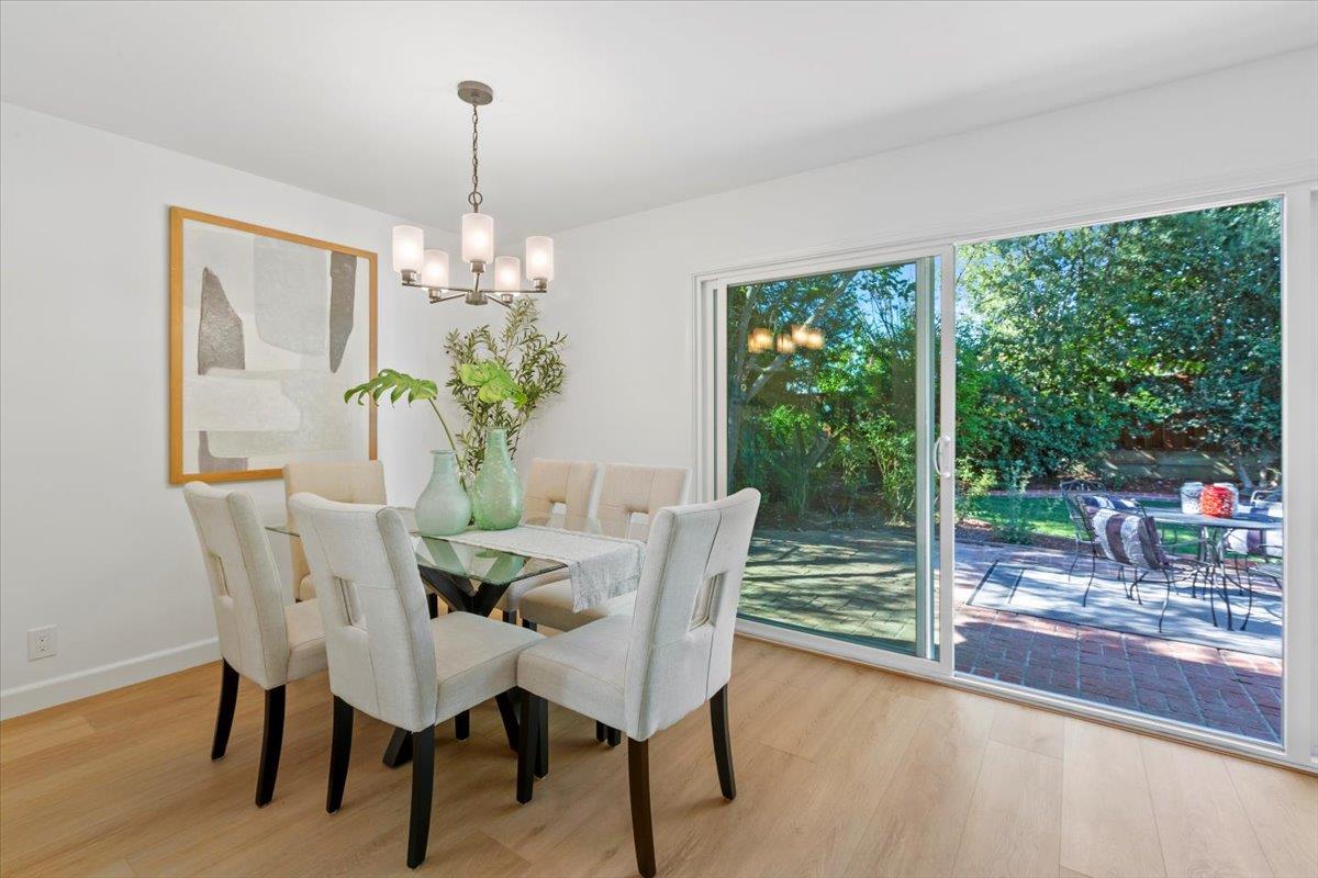 Detail Gallery Image 12 of 42 For 119 Belcrest Dr, Los Gatos,  CA 95032 - 4 Beds | 2 Baths