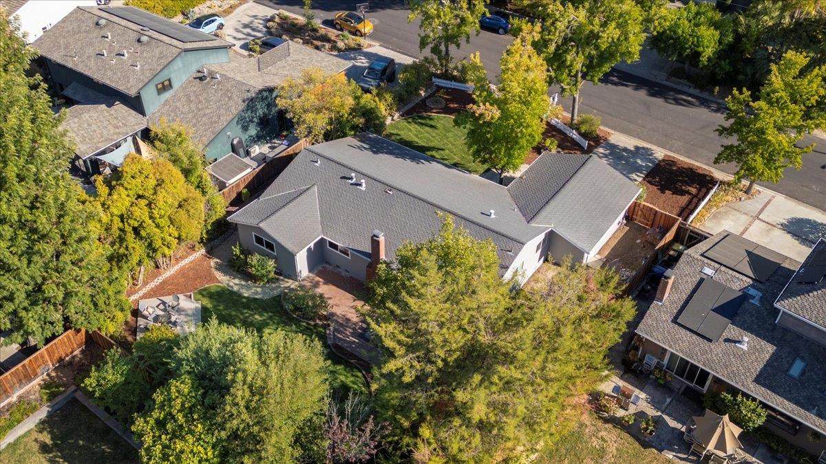 Detail Gallery Image 31 of 42 For 119 Belcrest Dr, Los Gatos,  CA 95032 - 4 Beds | 2 Baths
