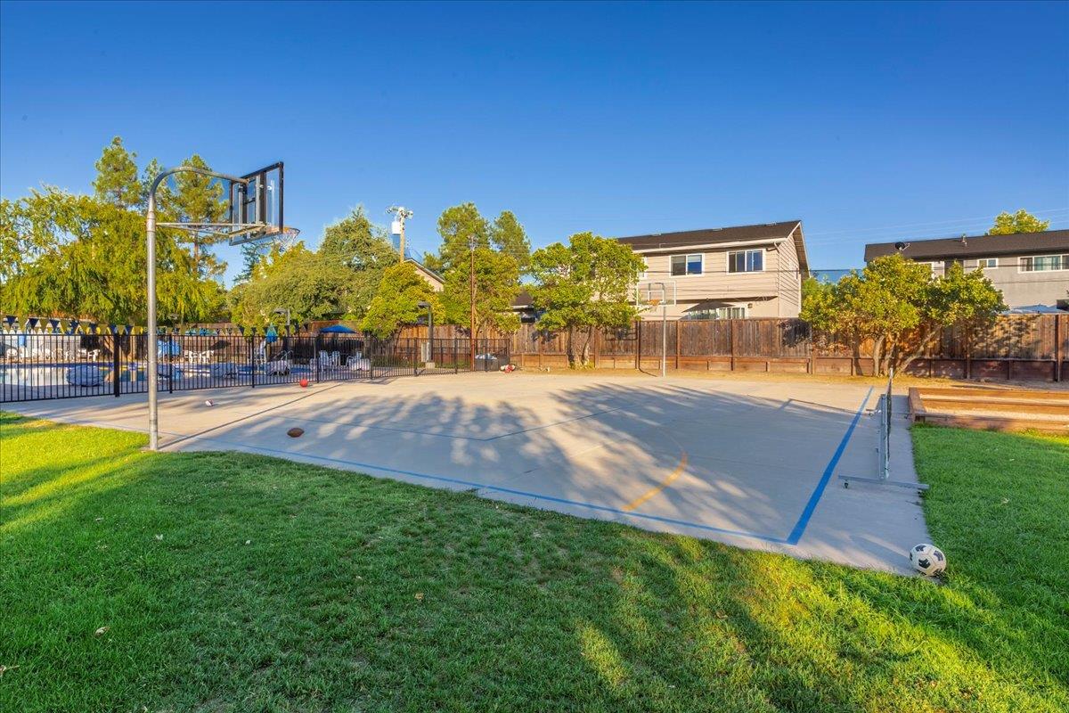 Detail Gallery Image 39 of 42 For 119 Belcrest Dr, Los Gatos,  CA 95032 - 4 Beds | 2 Baths