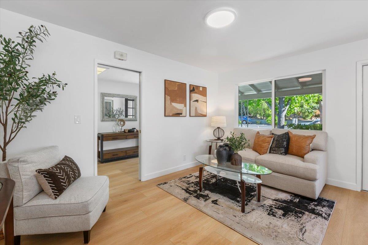 Detail Gallery Image 6 of 42 For 119 Belcrest Dr, Los Gatos,  CA 95032 - 4 Beds | 2 Baths