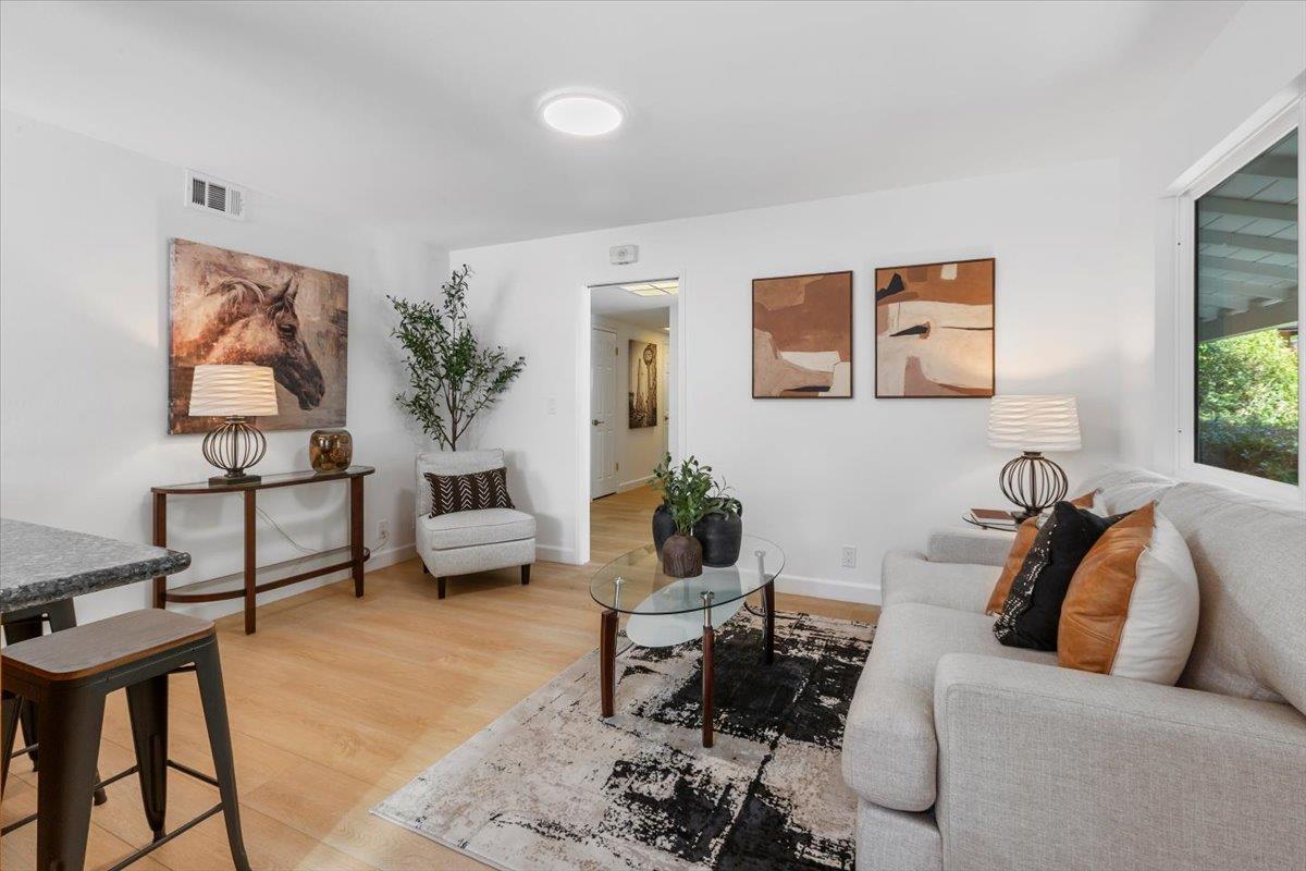 Detail Gallery Image 7 of 42 For 119 Belcrest Dr, Los Gatos,  CA 95032 - 4 Beds | 2 Baths