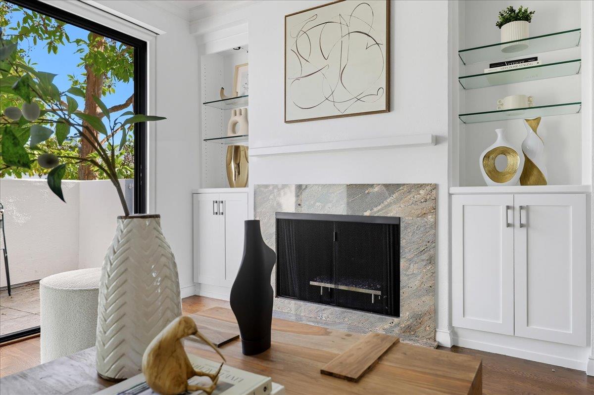 Detail Gallery Image 17 of 68 For 617 Portofino Ln, Foster City,  CA 94404 - 2 Beds | 2/1 Baths