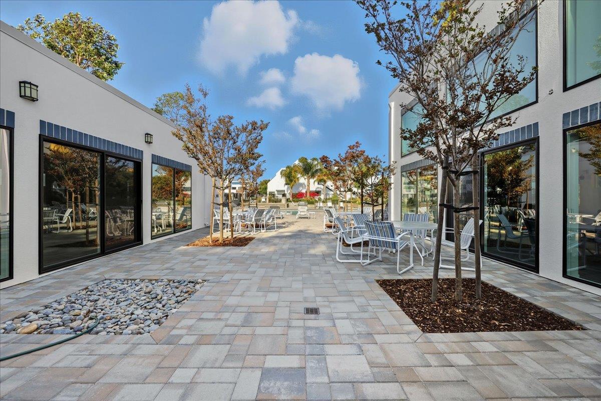 Detail Gallery Image 61 of 68 For 617 Portofino Ln, Foster City,  CA 94404 - 2 Beds | 2/1 Baths