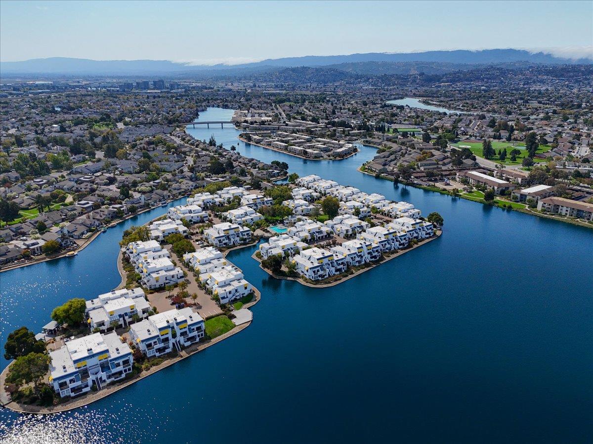 Detail Gallery Image 64 of 68 For 617 Portofino Ln, Foster City,  CA 94404 - 2 Beds | 2/1 Baths