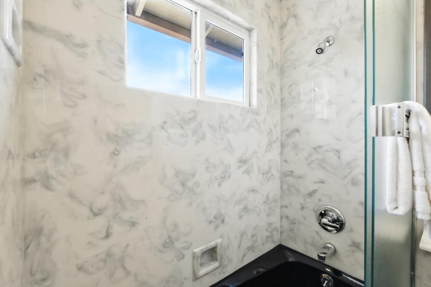 Detail Gallery Image 35 of 69 For 1627 El Verano Way, Belmont,  CA 94002 - 3 Beds | 2 Baths