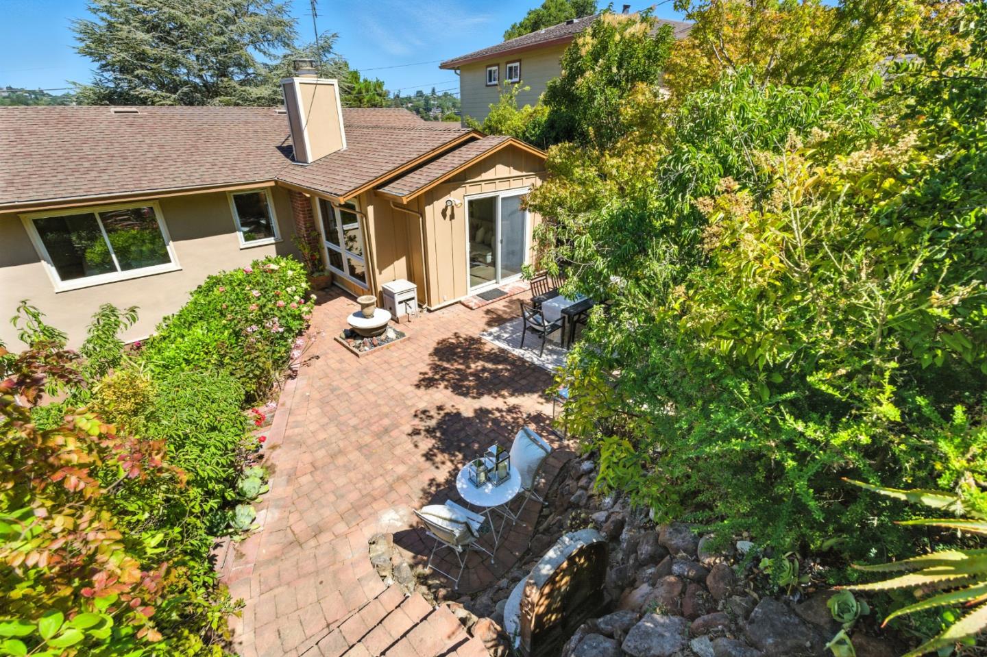 Detail Gallery Image 55 of 69 For 1627 El Verano Way, Belmont,  CA 94002 - 3 Beds | 2 Baths