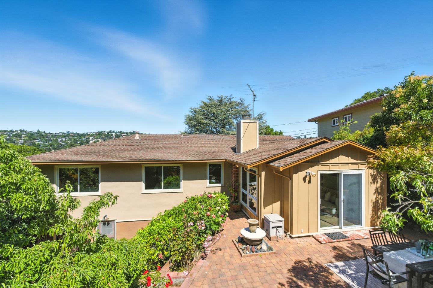 Detail Gallery Image 56 of 69 For 1627 El Verano Way, Belmont,  CA 94002 - 3 Beds | 2 Baths