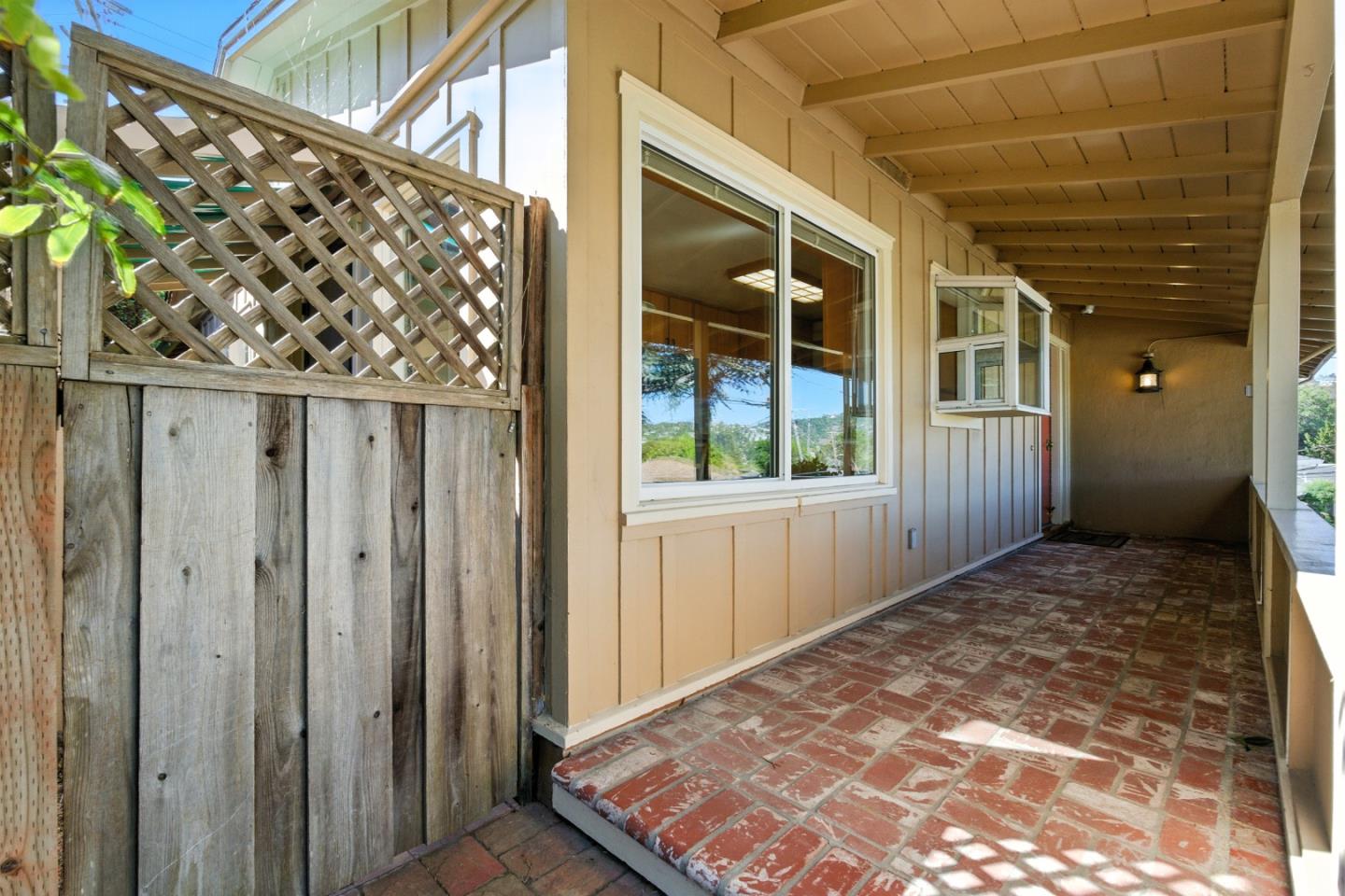 Detail Gallery Image 7 of 69 For 1627 El Verano Way, Belmont,  CA 94002 - 3 Beds | 2 Baths