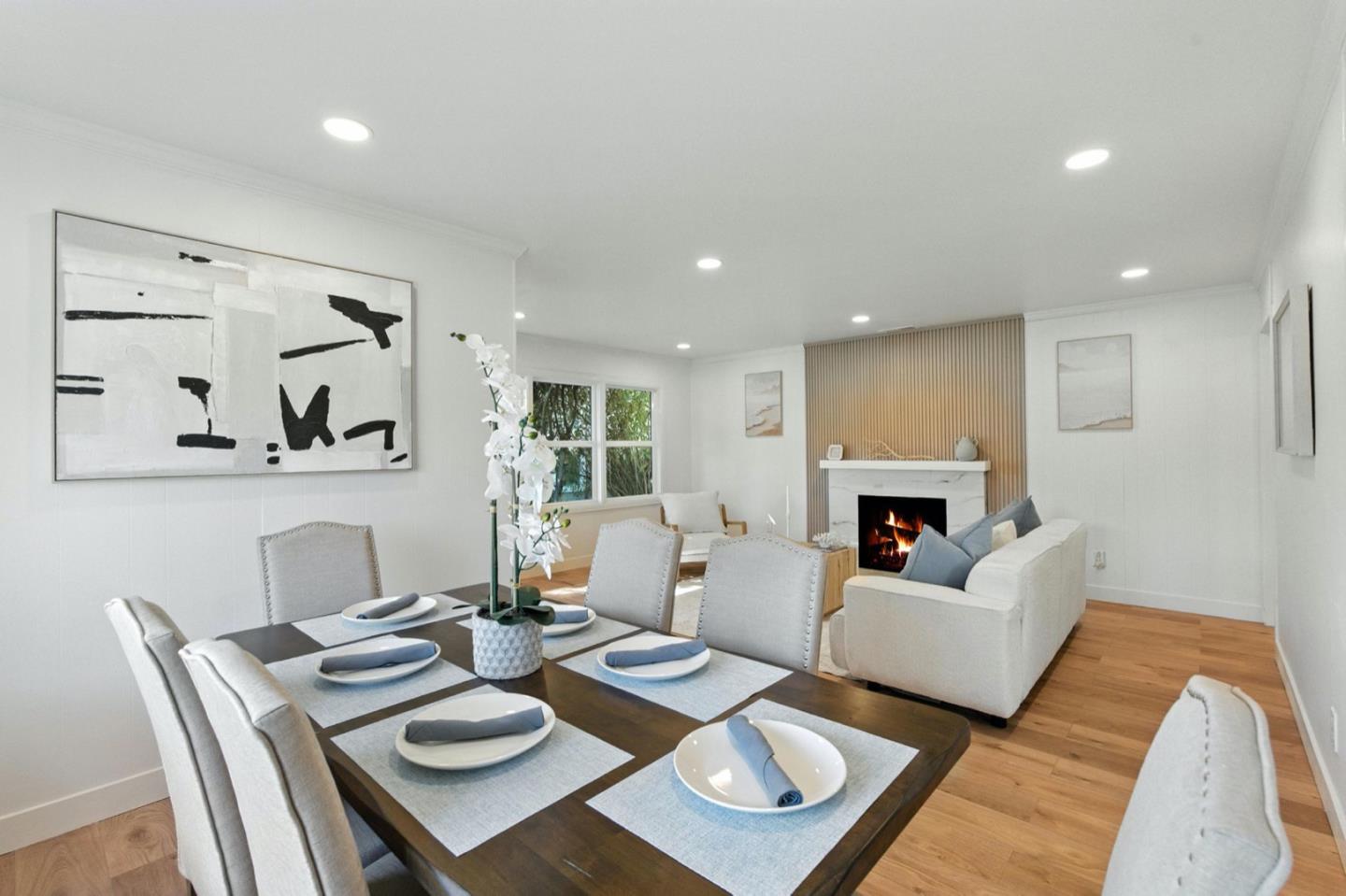 Detail Gallery Image 10 of 33 For 241 E Taylor, Sunnyvale,  CA 94085 - 3 Beds | 2 Baths