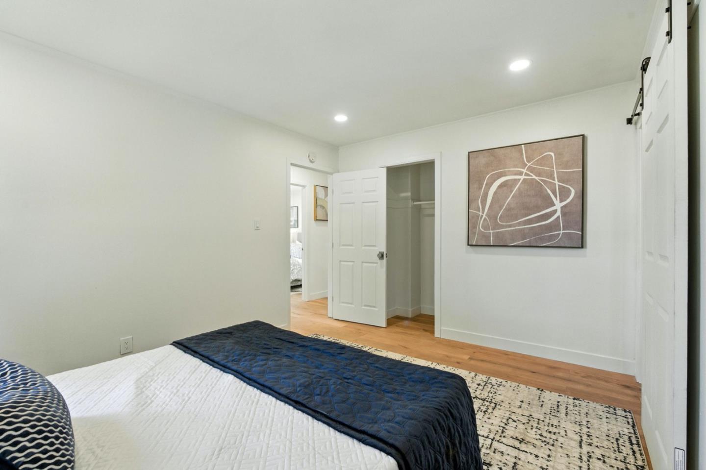 Detail Gallery Image 15 of 33 For 241 E Taylor, Sunnyvale,  CA 94085 - 3 Beds | 2 Baths
