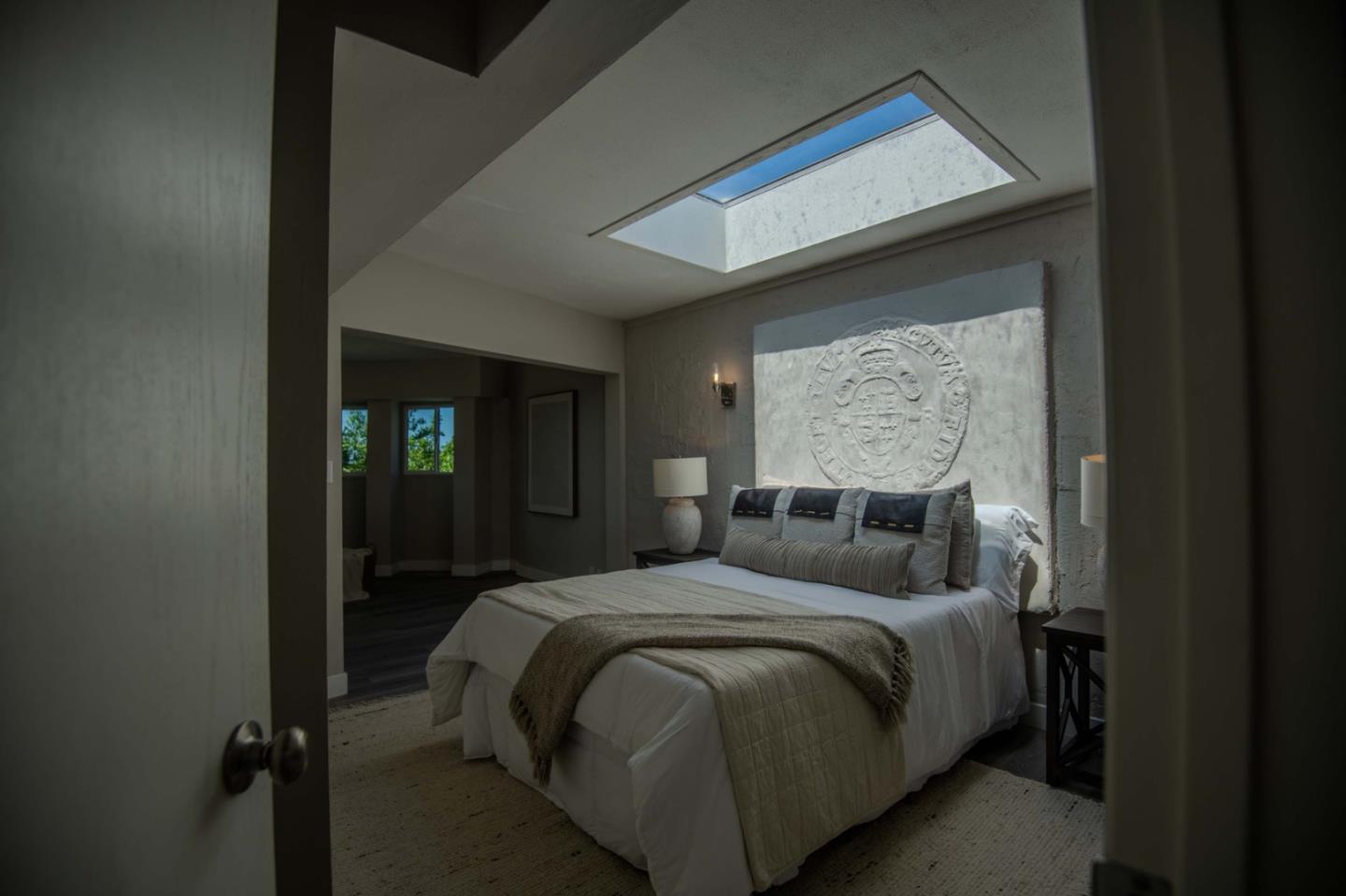 Detail Gallery Image 15 of 83 For 970 Columbus St, El Granada,  CA 94018 - 3 Beds | 2 Baths