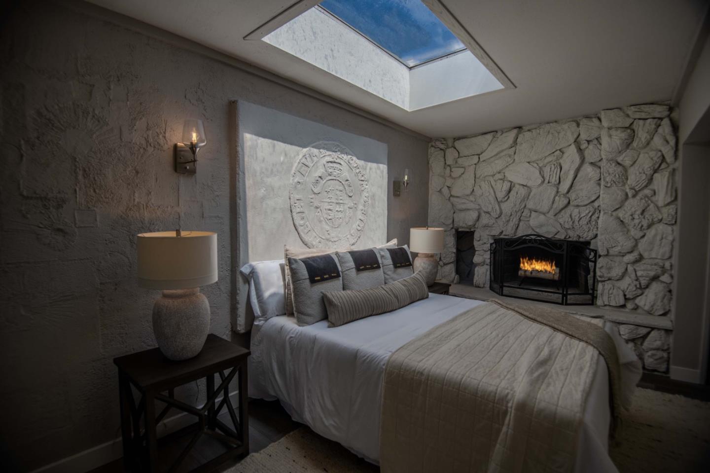 Detail Gallery Image 17 of 83 For 970 Columbus St, El Granada,  CA 94018 - 3 Beds | 2 Baths