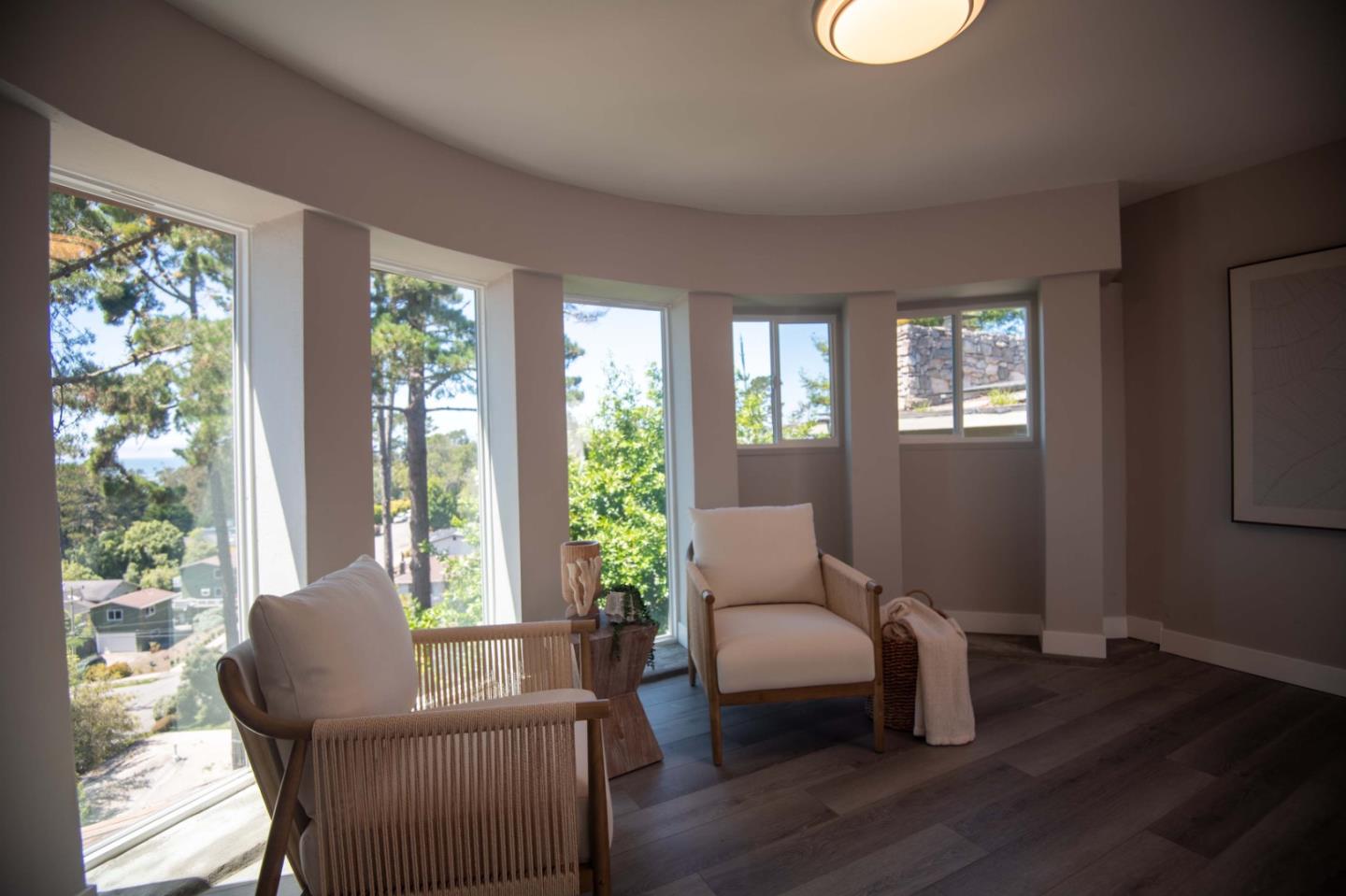 Detail Gallery Image 24 of 83 For 970 Columbus St, El Granada,  CA 94018 - 3 Beds | 2 Baths