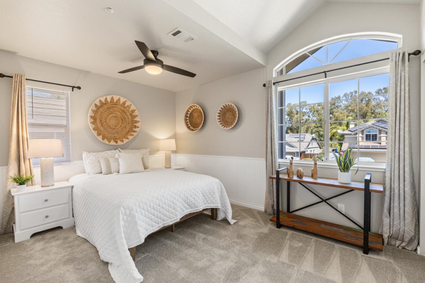 Detail Gallery Image 24 of 39 For 523 Summertree Dr, Livermore,  CA 94551 - 4 Beds | 3 Baths