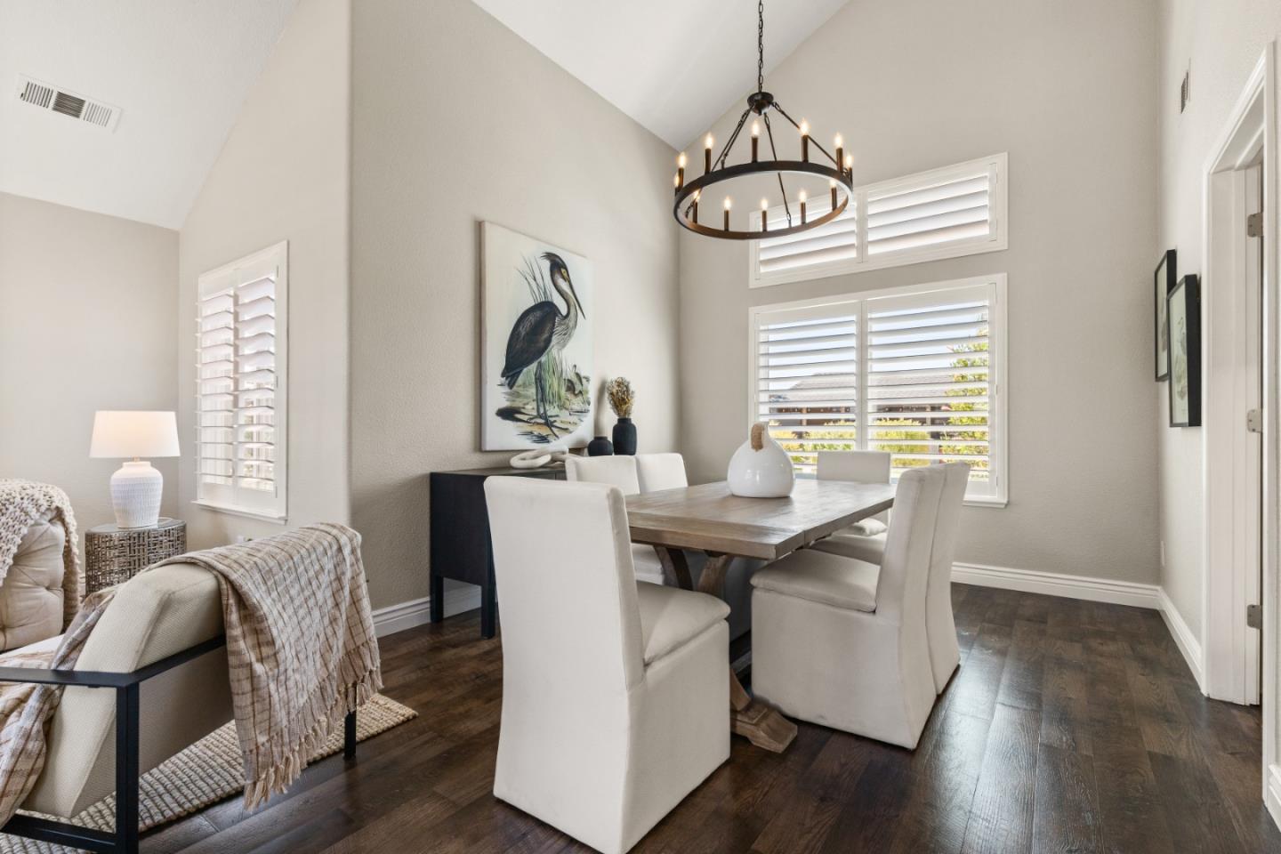 Detail Gallery Image 5 of 39 For 523 Summertree Dr, Livermore,  CA 94551 - 4 Beds | 3 Baths