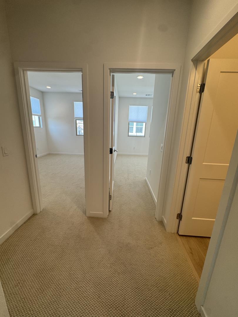 Detail Gallery Image 20 of 42 For 220 Babson Court, Claremont,  CA 91711 - 4 Beds | 3/1 Baths