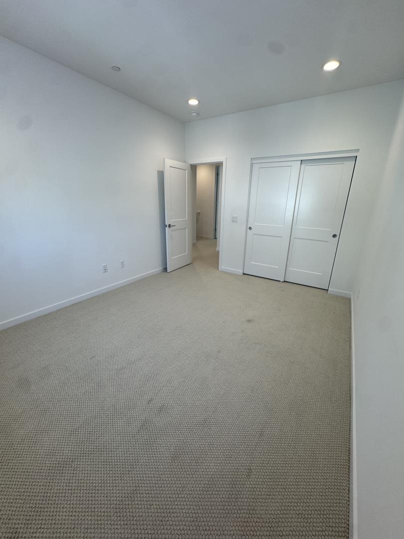 Detail Gallery Image 22 of 42 For 220 Babson Court, Claremont,  CA 91711 - 4 Beds | 3/1 Baths