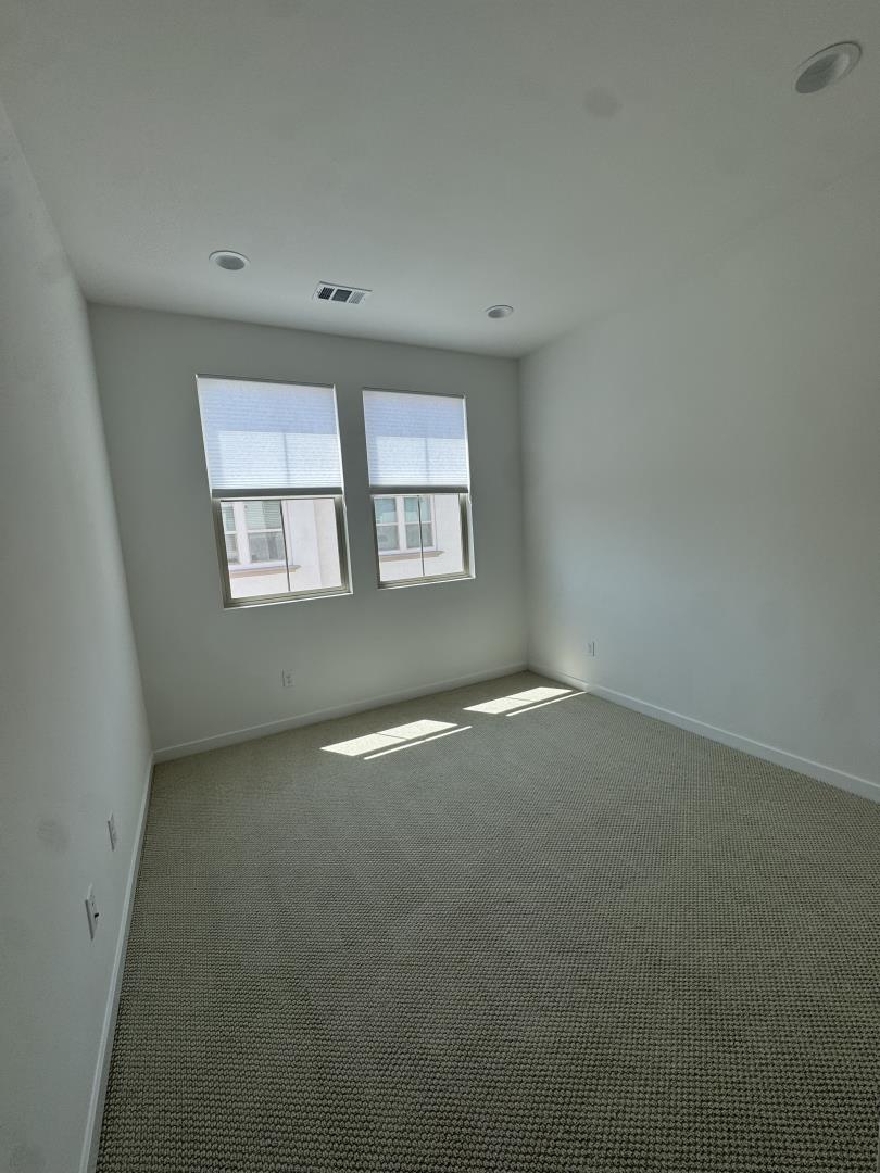 Detail Gallery Image 25 of 42 For 220 Babson Court, Claremont,  CA 91711 - 4 Beds | 3/1 Baths